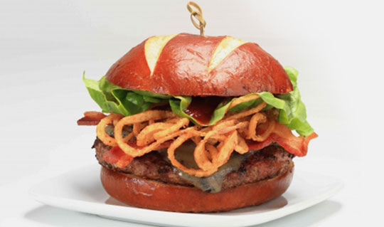 Dining at Macy*s Lakeshore Grill