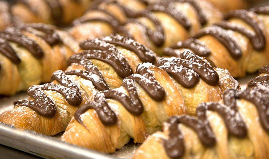 Dining at Carlos Bakery