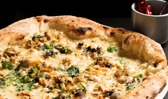 Dining at Frank Pepe Pizzeria Napoletana