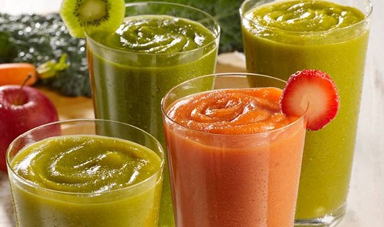 Dining at Smoothie King