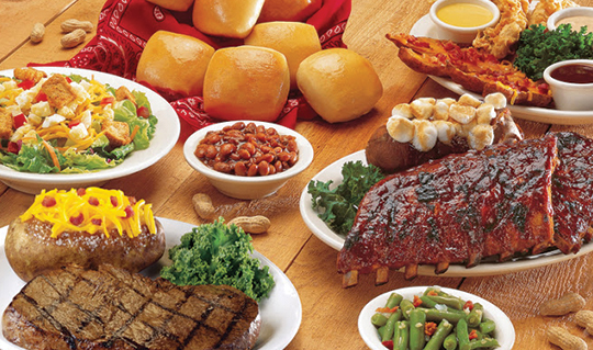 Dining at Texas Roadhouse